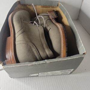 Alberto Cognac Shoe. Brand new size 9 .5 mens shoe